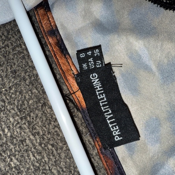 PrettyLittleThing Leopard Animal Print Satin Corset - Picture 5 of 5